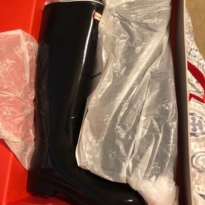 Hunter Women’s Original Tall Gloss RainBoots *NWOT